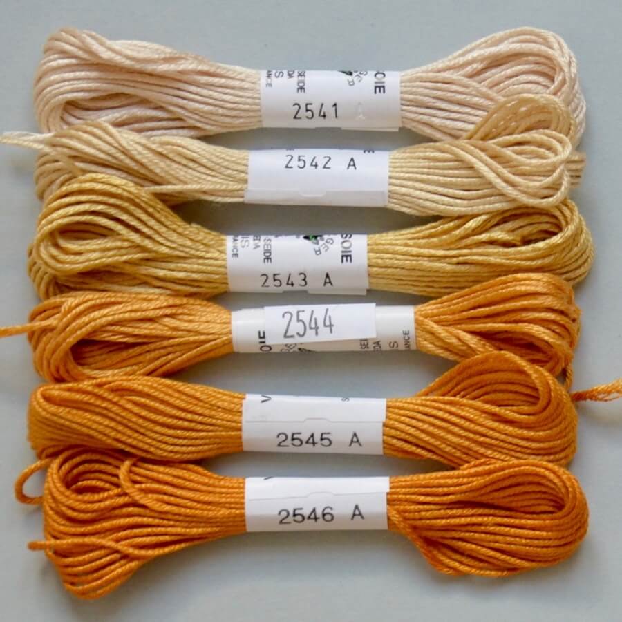 Soie d'Alger, Universal silk embroidery thread